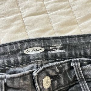 Old Navy Gray Rockstar Super Skinny Jeans